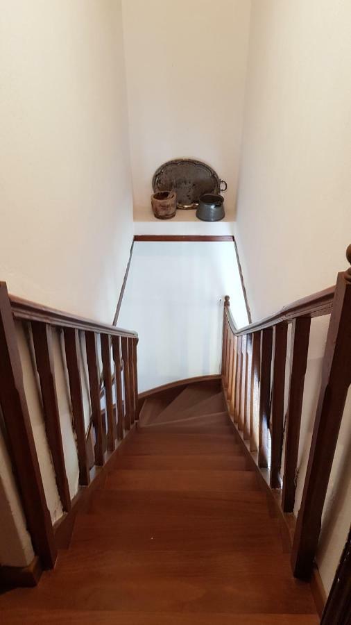 Ample Modern Country Home Неа Епидаврос Екстериор снимка